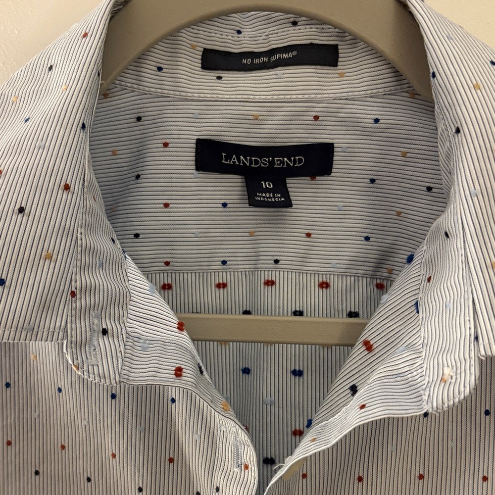 Lands' End Woman’s No Iron Supima Blue and Red Dot 3/4 Sleeve Career Shirt SZ 10 - Picture 2 of 8